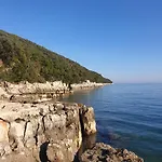 Valeria Βίλα Divšići